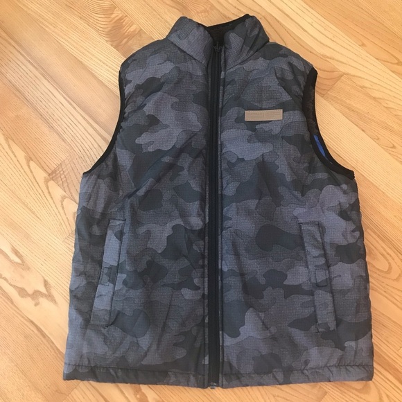 Buffalo David Bitton gray Camo blue Reversible Vest Boys size med small 7/8 7 8 - Picture 1 of 15